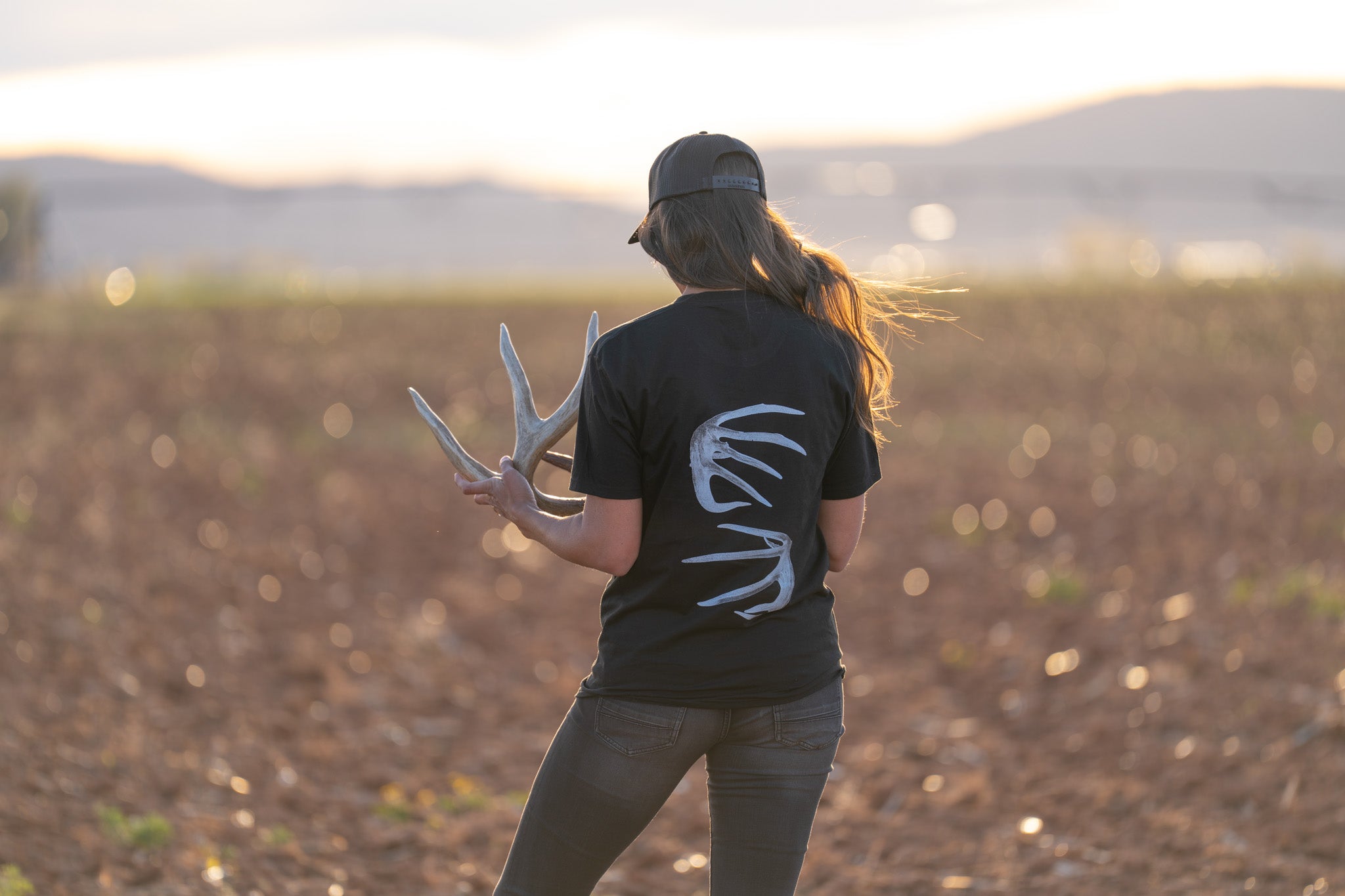 The General – Shed Set Tee